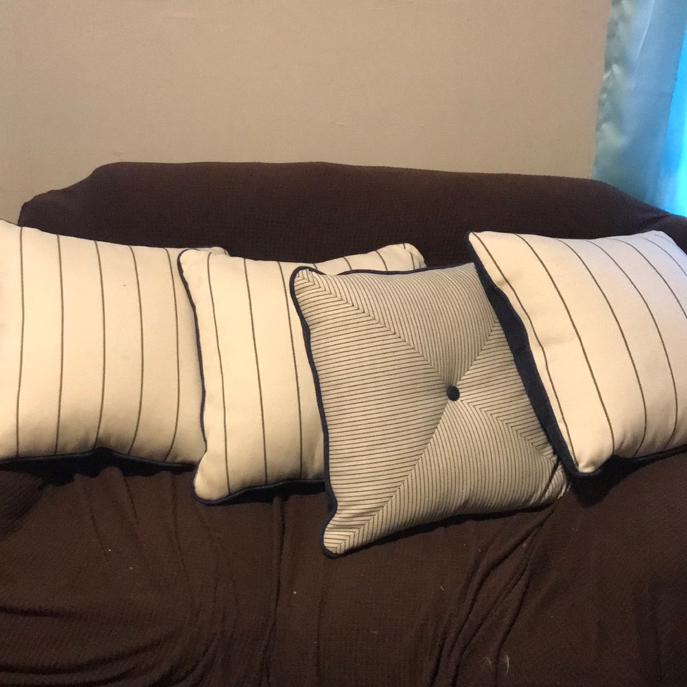 Couch pillows